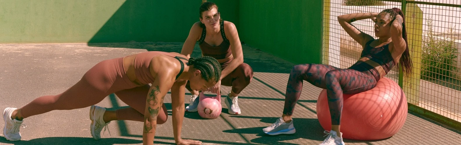 Boutique Röhnisch -Boutique Röhnisch 237444089 10159335367603433 5350182912854872417 n 3 1