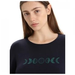 Icebreaker - Women's 200 Oasis L/S Crewe Moon Phase - Sous-vêtement Mérinos 12 Icebreaker - Women's 200 Oasis L/S Crewe Moon Phase - Sous-vêtement Mérinos -Boutique Röhnisch icebreaker womens 200 oasis l s crewe moon phase sous vetement merinos detail 5
